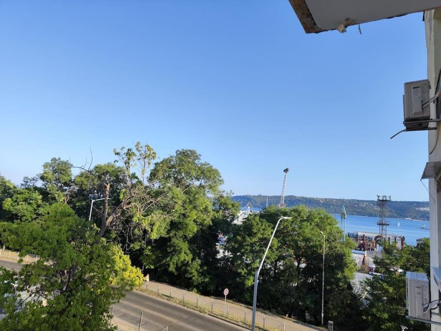 Opal Beachfront Apartment Varna Exterior foto